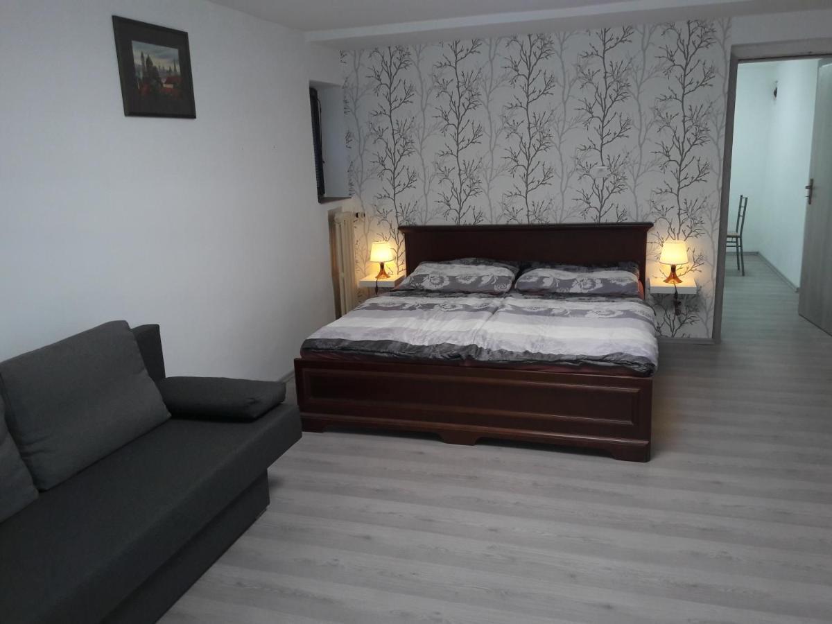 Apartman V Podbabe Praag Buitenkant foto